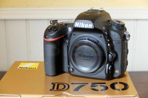 Nikon D750 DSLR Camera kosztuje 750 dolarów, Nikon D850 DSLR Camera kosztuje 1300 dolarów, Nikon D780 DSLR Camera  kosztuje 1200 dolarów , Whatsapp Chat: +27642105648 